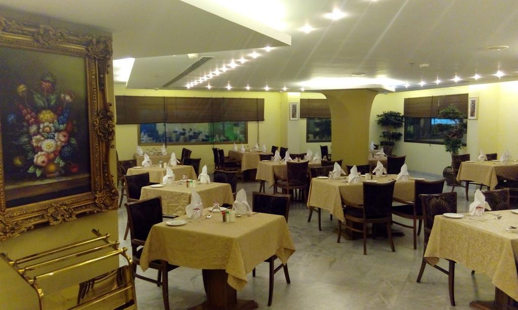 Hala Hotel Al Khobar Exteriör bild