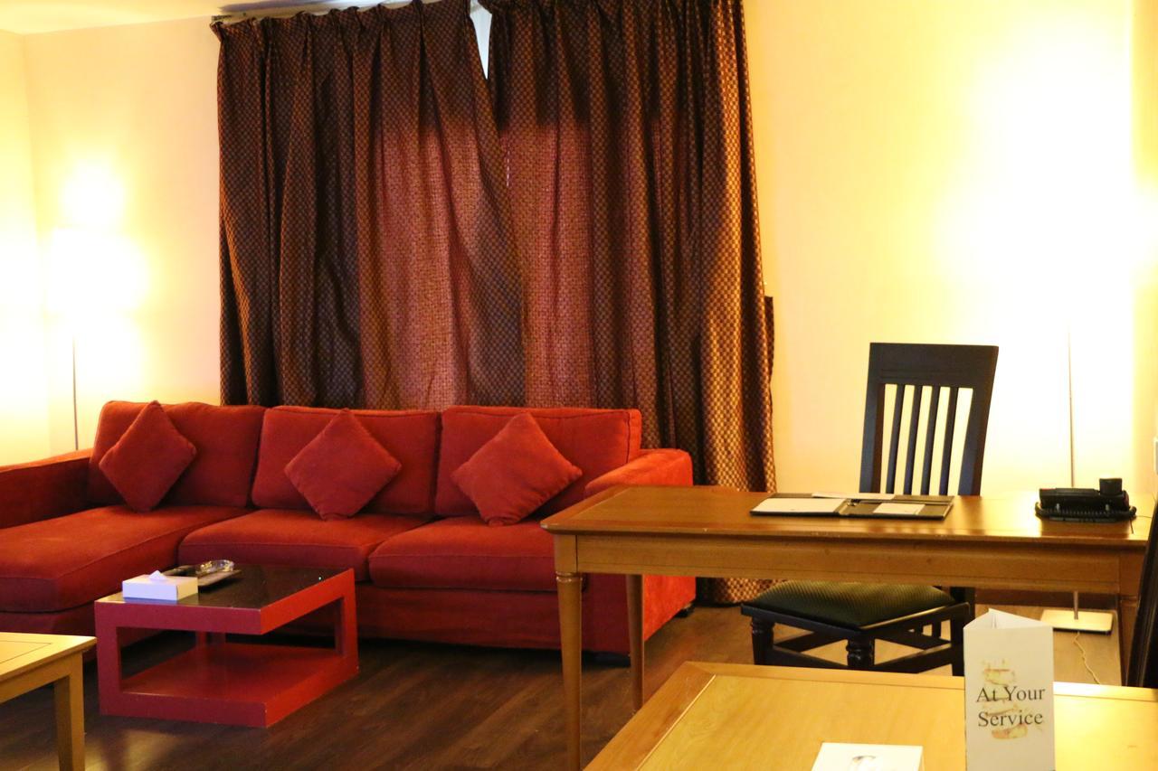 Hala Hotel Al Khobar Exteriör bild