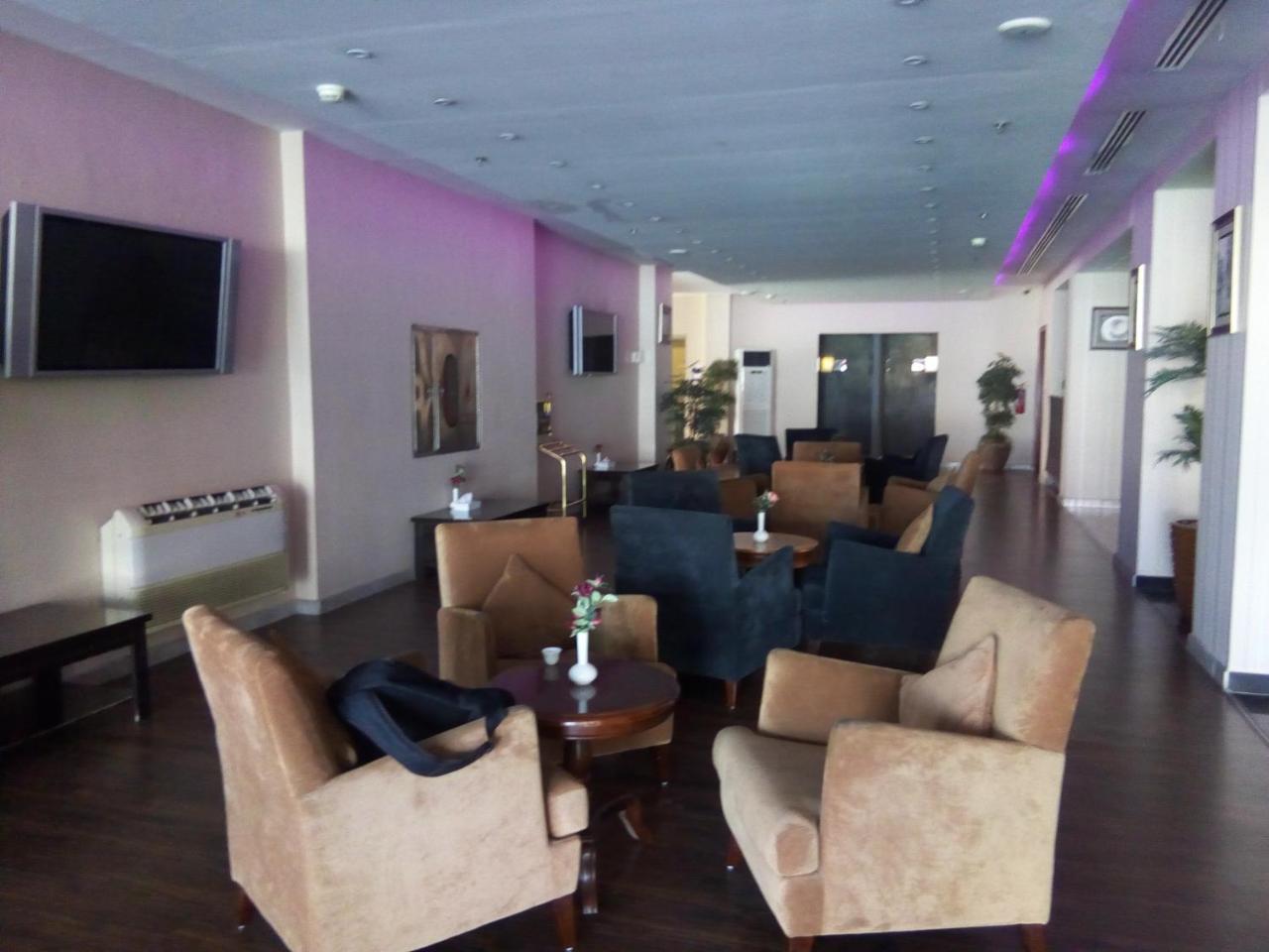 Hala Hotel Al Khobar Exteriör bild