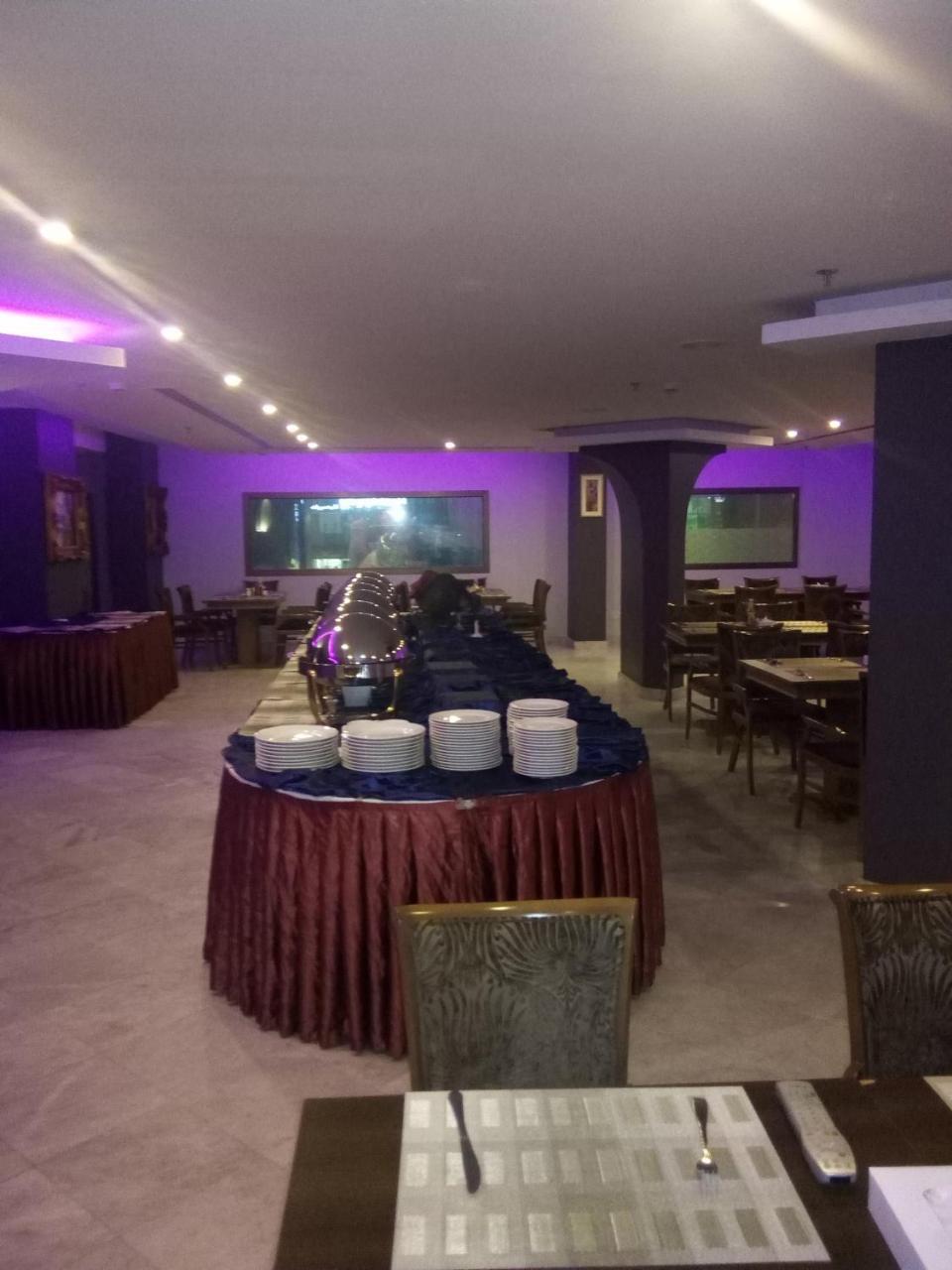 Hala Hotel Al Khobar Exteriör bild
