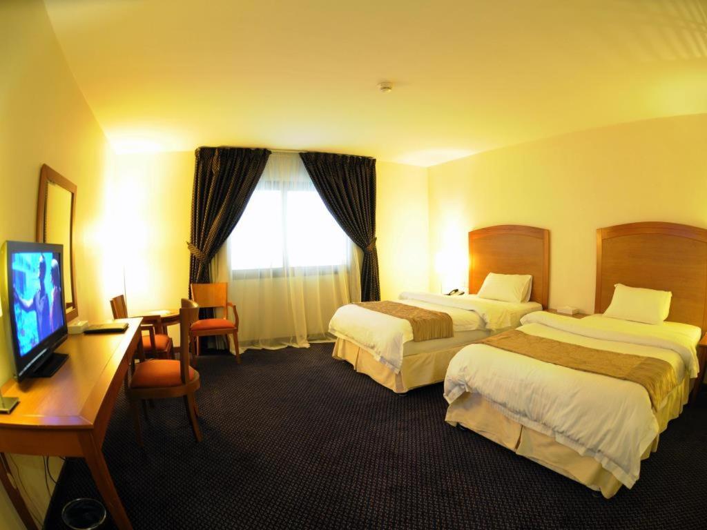 Hala Hotel Al Khobar Exteriör bild